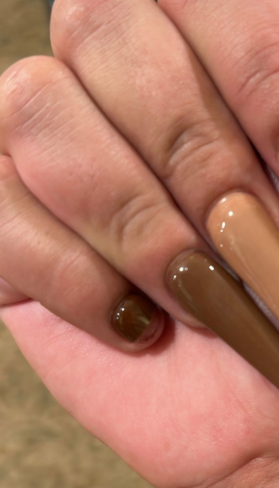 Broken Nail/ Fixures