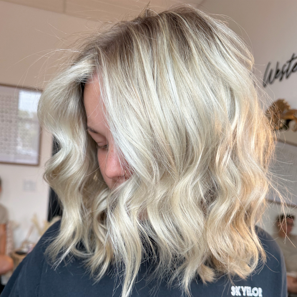 Full Lightening W/ Gloss & Blowout