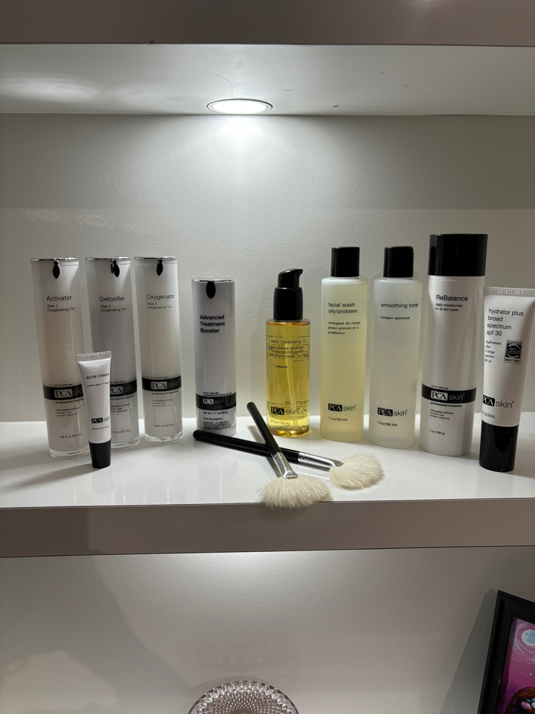 Hydrating Facial at Yesenia Venegas in Chicago, IL