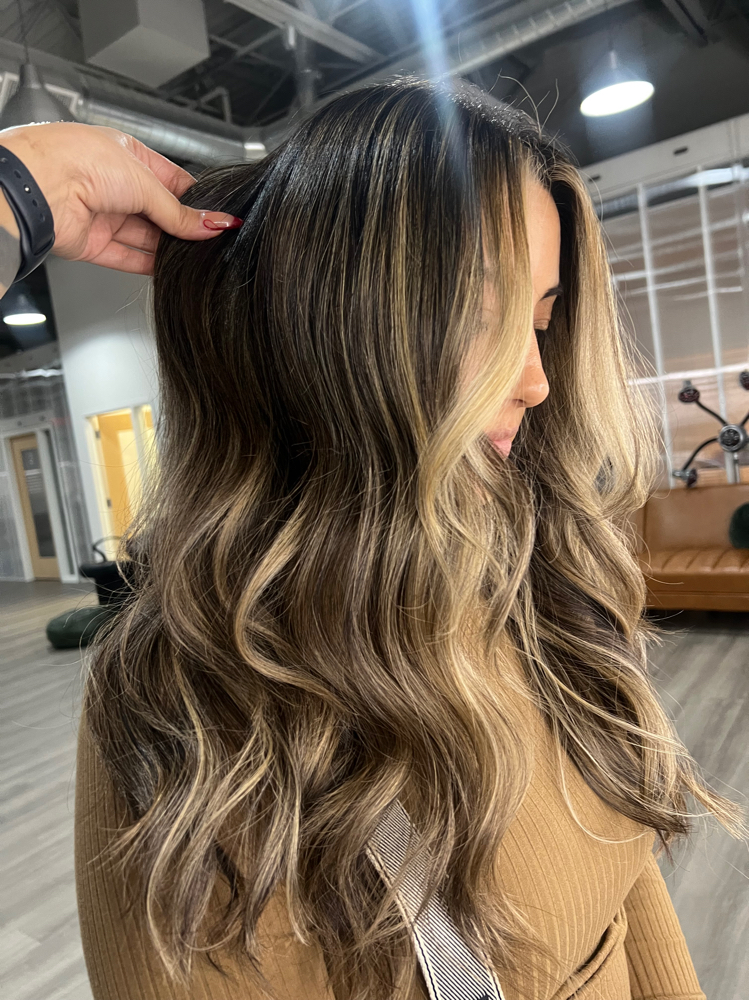 Retouch Dimensional Balayage