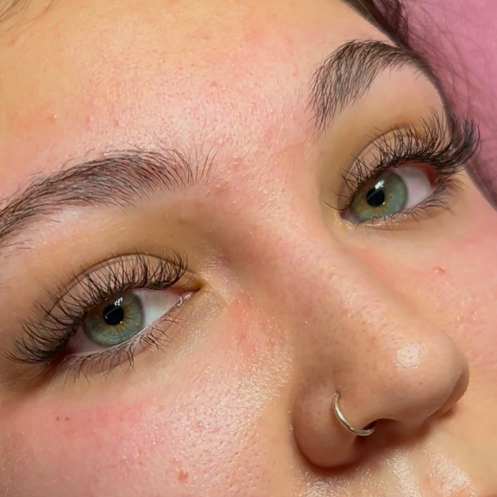 Classic Lashes at Na’Keea Naomi Lashes & Facials in Lee’s Summit, MO