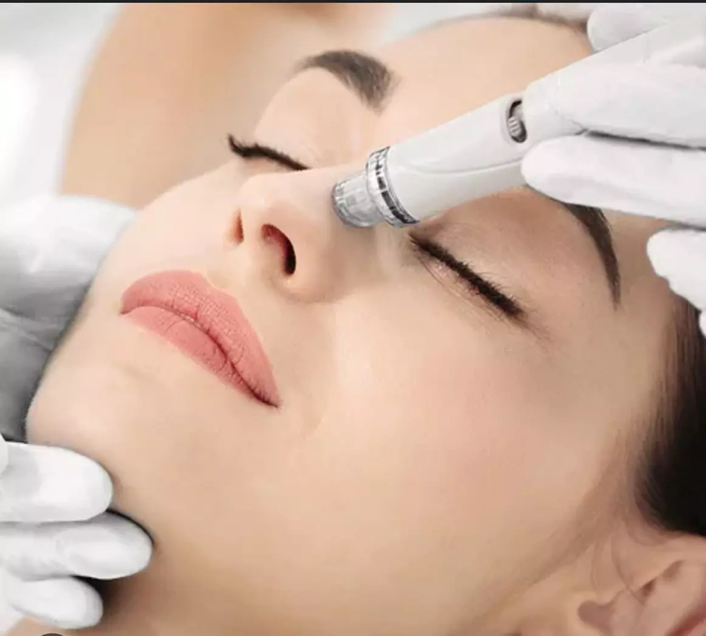 Gigis Hydraglow Facial