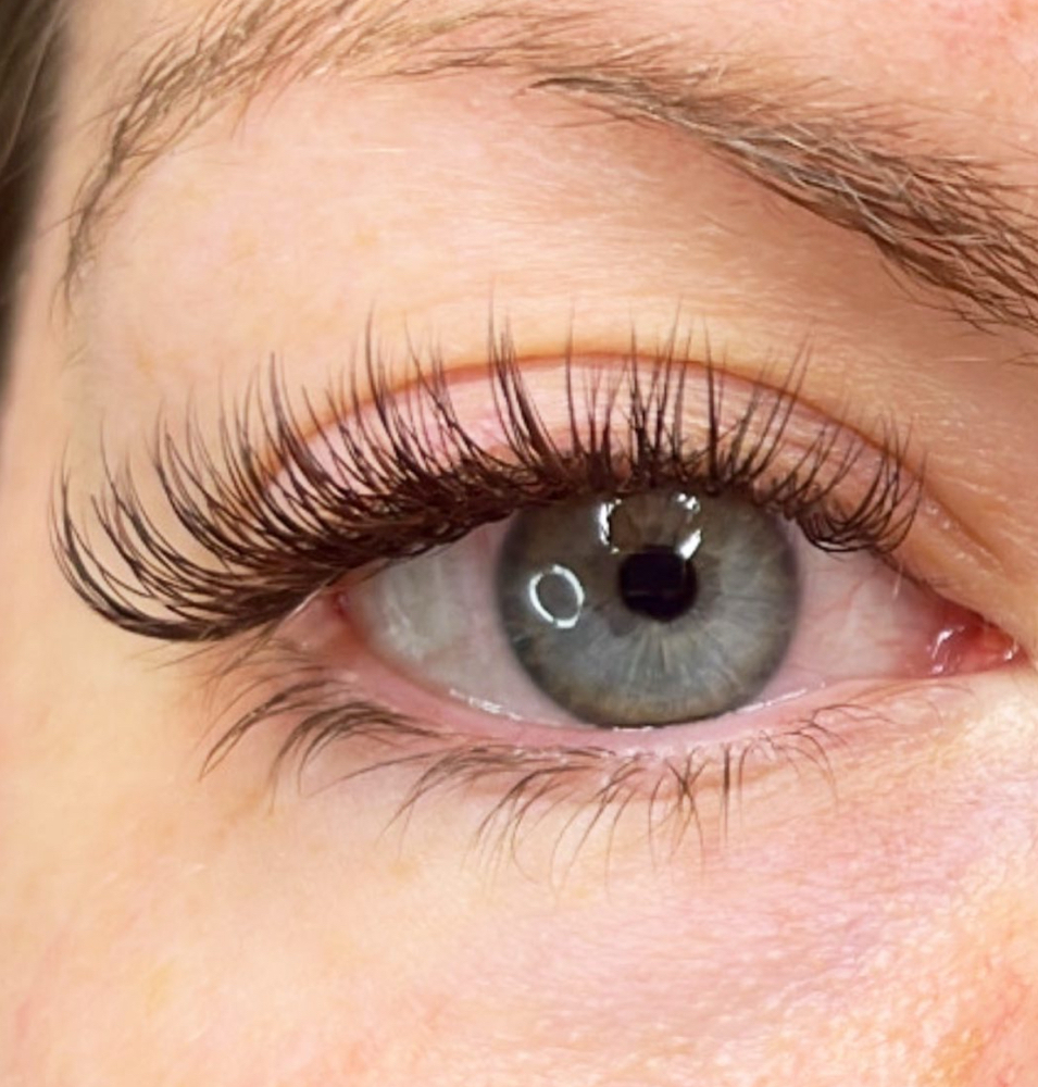 Lash Removal