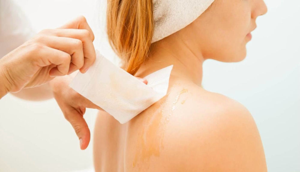 HALF BACK WAX