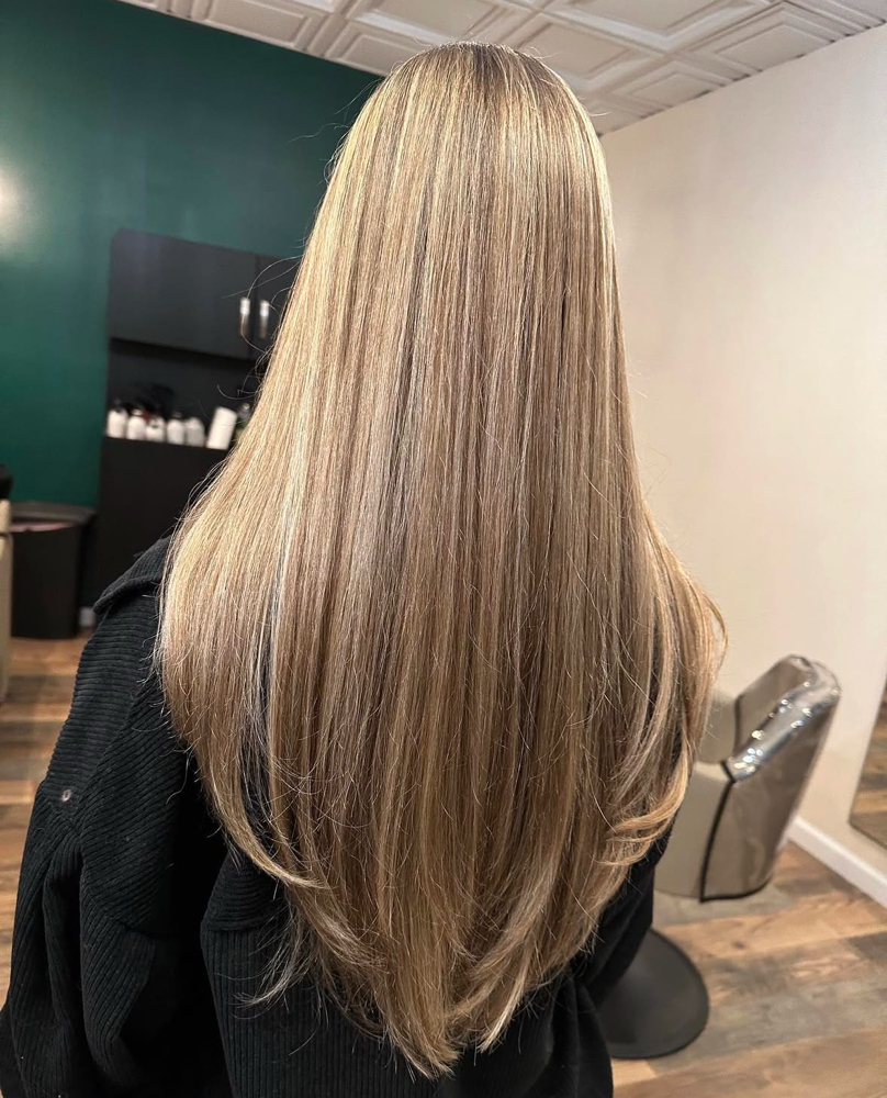 Full Blonding Service + Blowdry