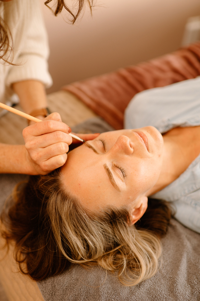 Brow Tint + Shaping