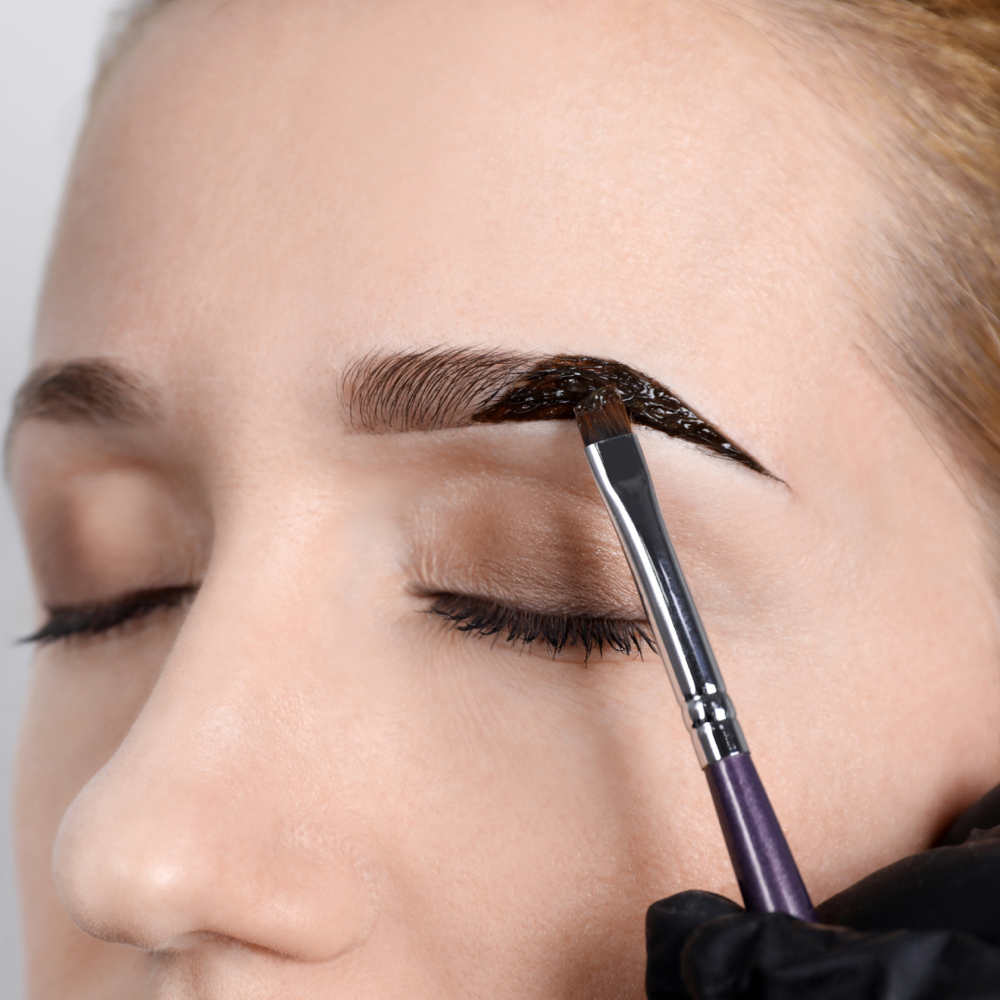 Eyebrow Tint & Shaping