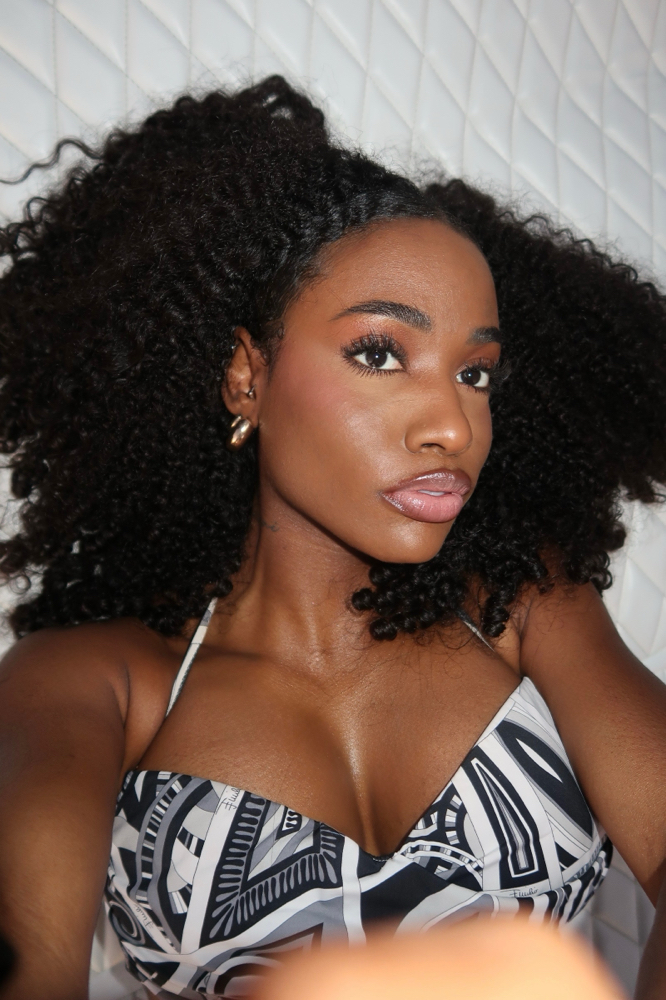 Classic Lashes at Queens Glamour in Silver spring, MD