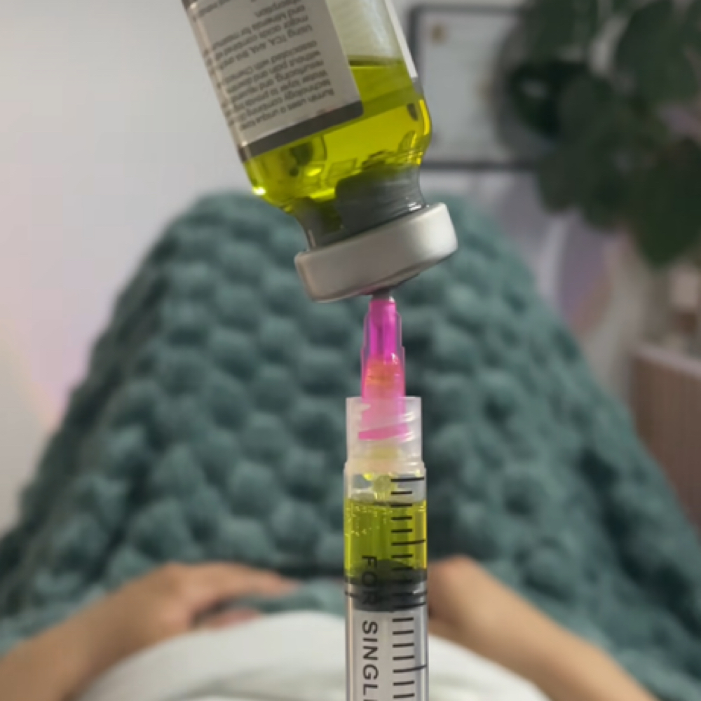 Microneedling with Illumin Peel