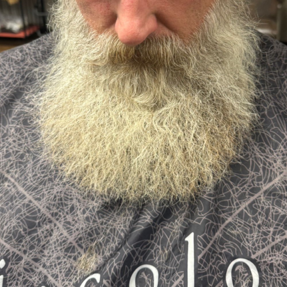 Beard Trim at Lilee Fourman in Ansonia, OH