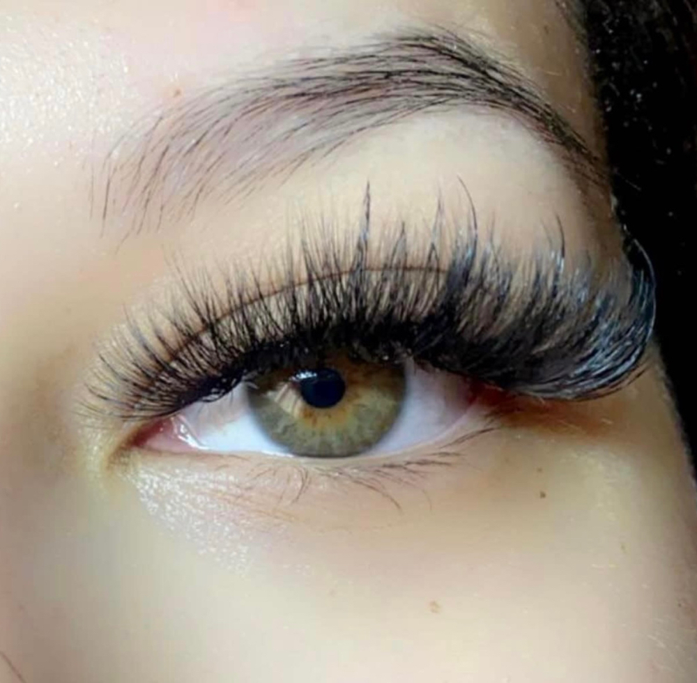 Wispy Mega Volume Full Set at ✨Lashed Out By V✨ in Midland, TX