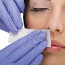 Lip or Chin Wax