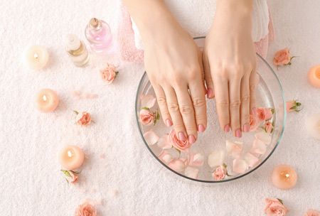 Classic Manicure/Natural Nails