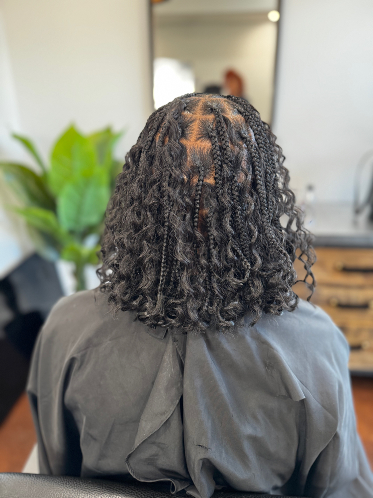 Medium Boho Knotless Bob