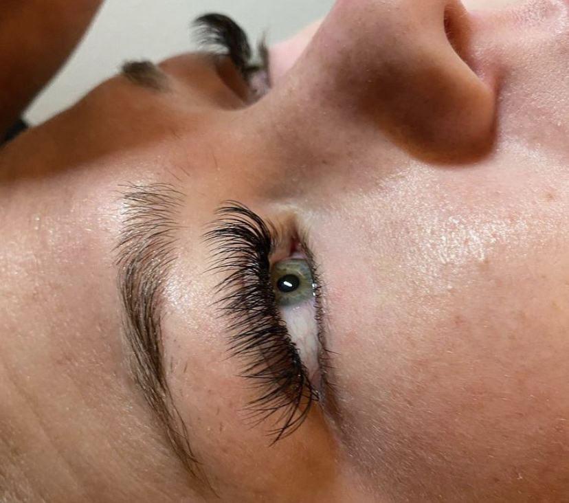 Hybrid- Full Set at Lash Out KC in Kansas City, MO