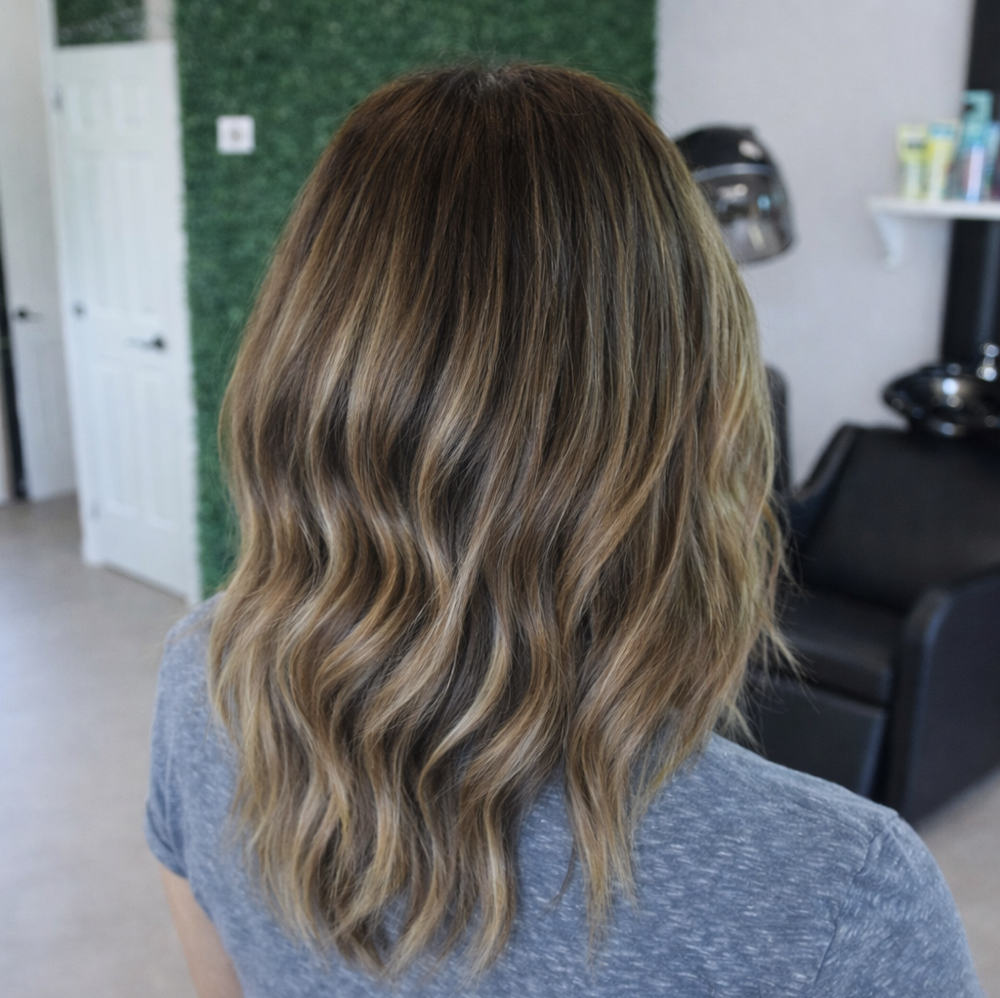 Dimensional Root Refresh + Gloss at Studio 580 in Lawton, OK