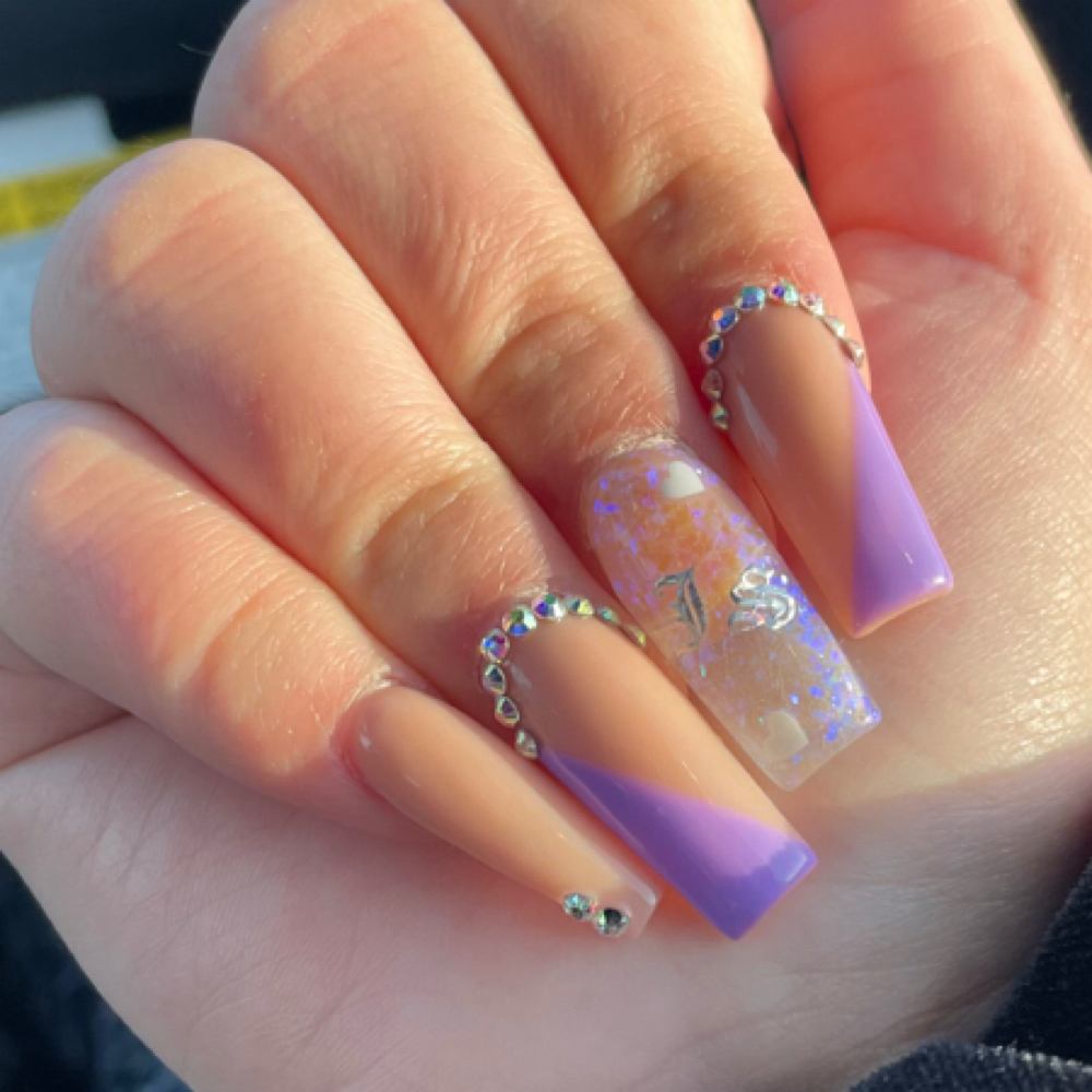 Acrylic Short & Medium at Val’s Nails in Huntington Park, CA