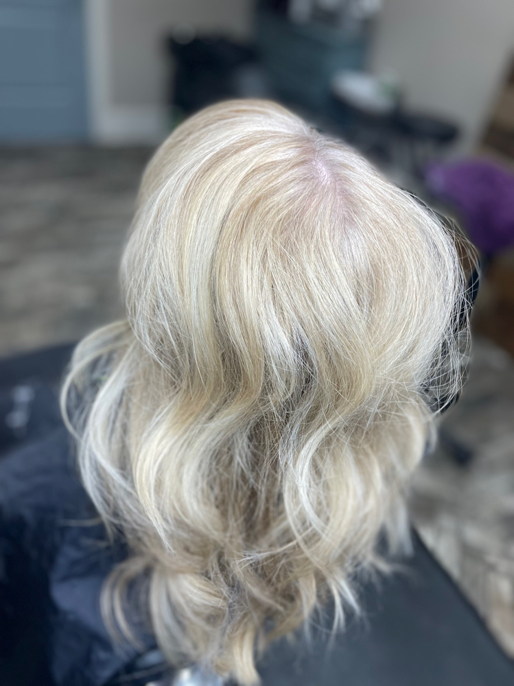 Full Highlight Retouch at Payton M Beauty in Lebanon, TN