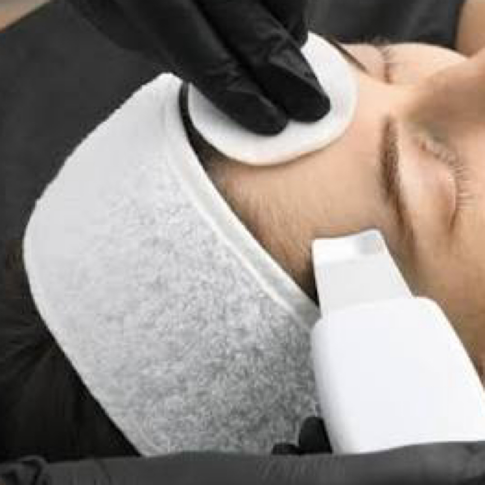 Cleansing Facial at The Beauty Room in Dundee, FL