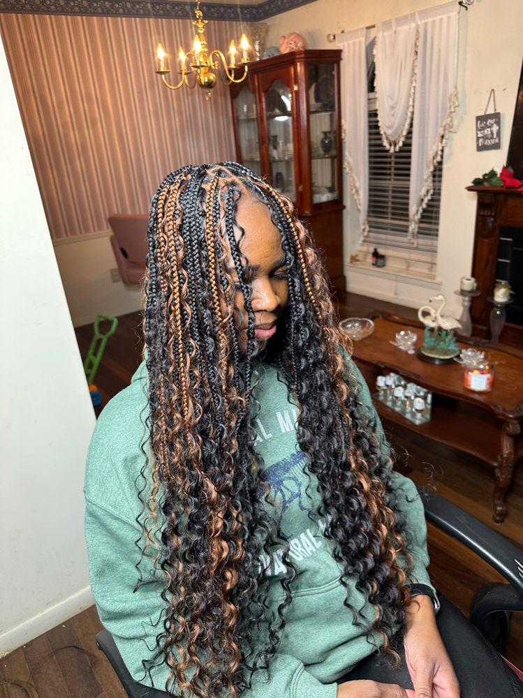 Medium Boho Knlotless