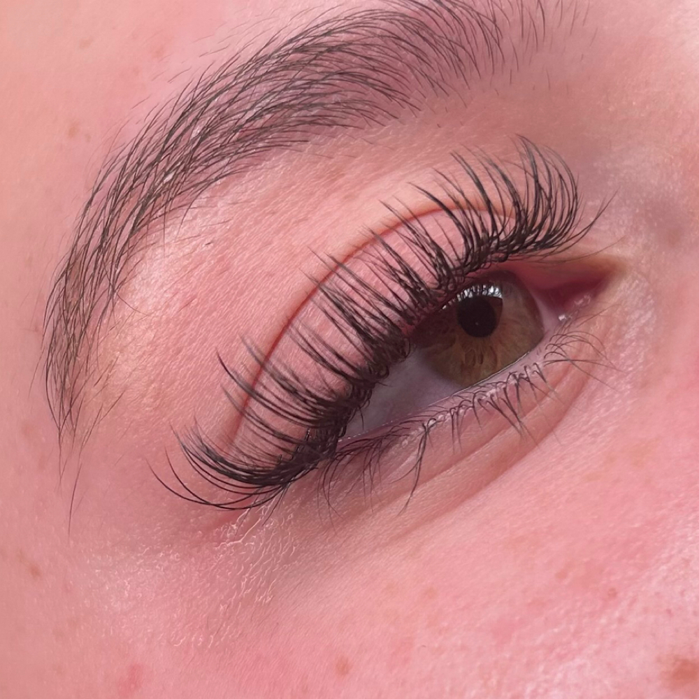 Lash Fill In at Blu 10 Aesthetics in Chattanooga, TN