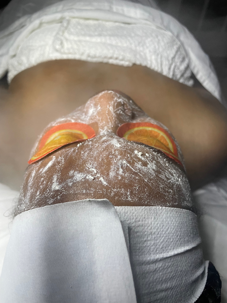 Pineapple & Enzyme Facial