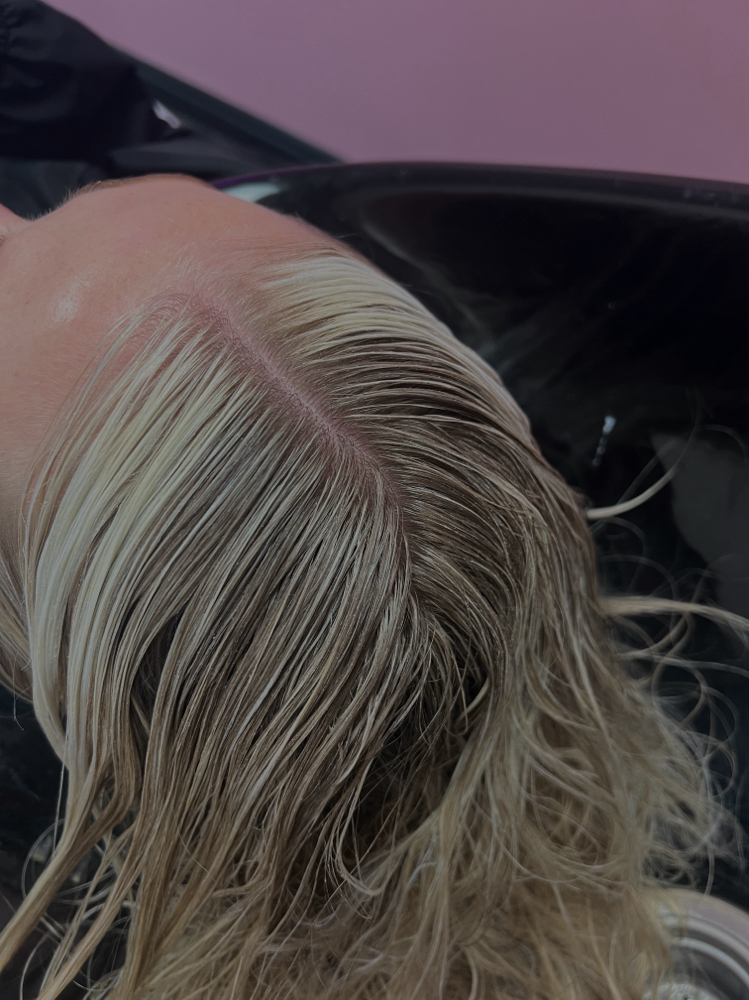 Blonde Me