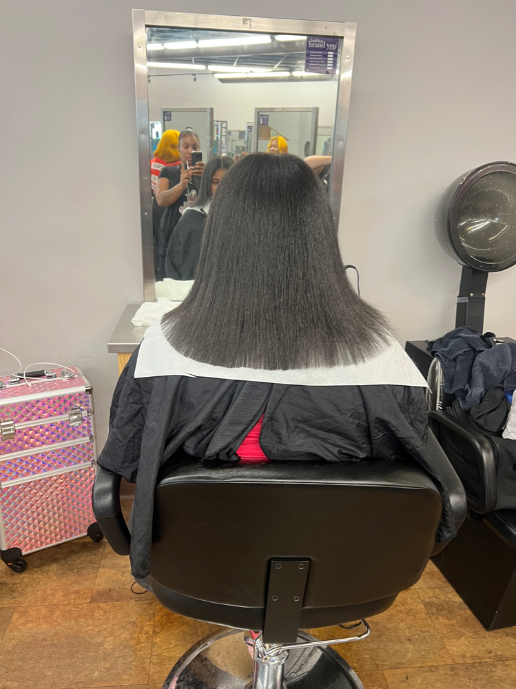 Kids Silk Press (ADD CURLS $10)