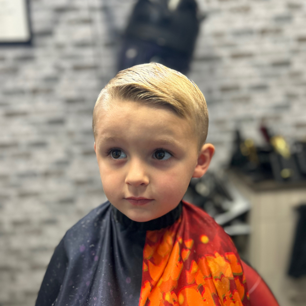 Kids Clipper Cut-12 Years And Under at Leroy Brown III in Savannah, GA