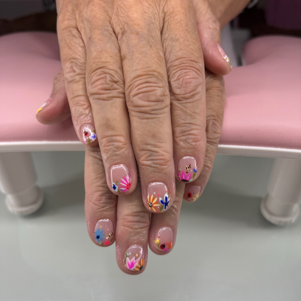 Gel manicure with art at Kkrylics in Northglenn, CO