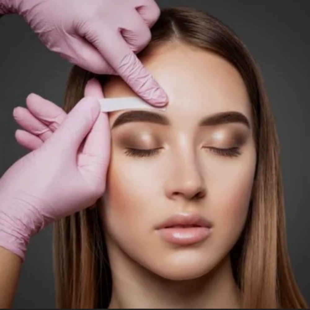Eyebrow Wax