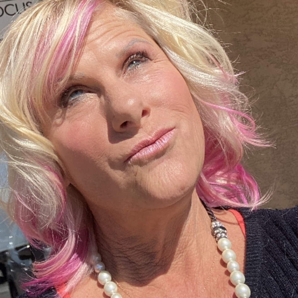 POP COLOR W/ ADDITIONAL SERVICE at nicole Martinez in Pinetop-Lakeside, AZ