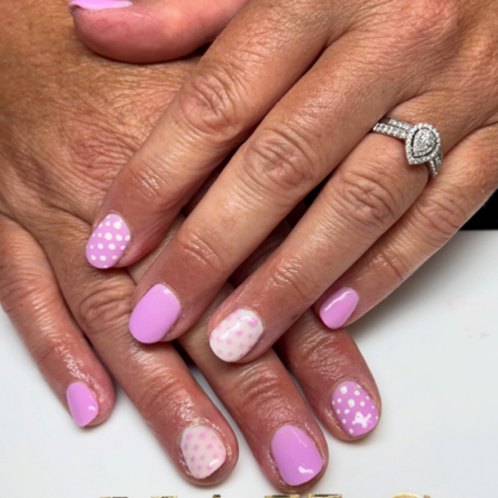 SNS/Dip Nails at Trey Allen Nails in Brookville, IN