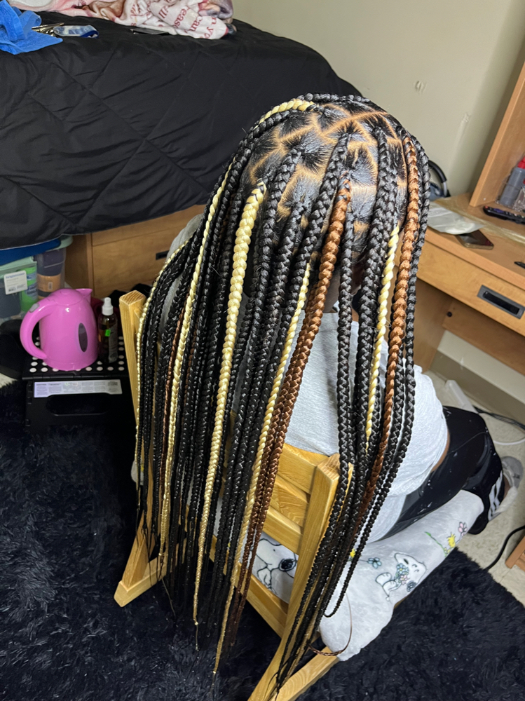 Medium Knotless