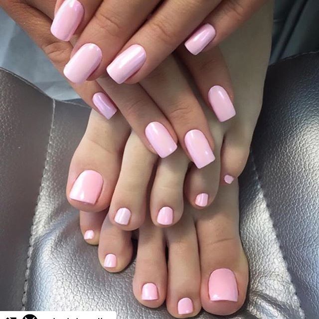 Gel Manicure and Classic Pedicure