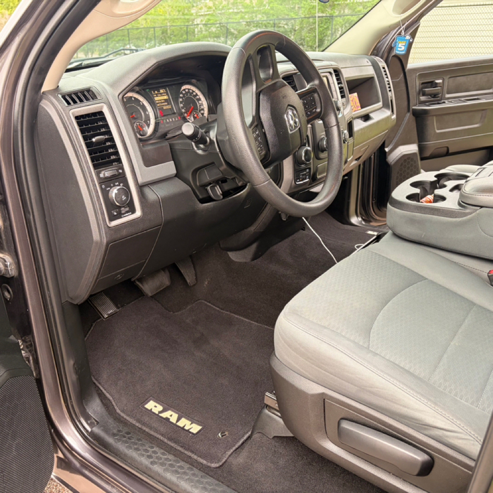 Seat Extraction at We Love Everybody Detailing in Memphis, TN