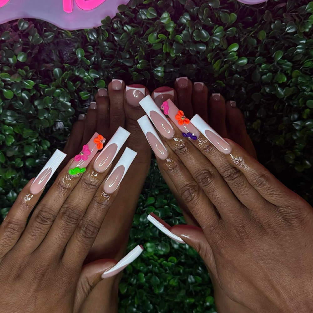 Long BUNDLE (Nails&Toes) at JasDesigns in Memphis, TN