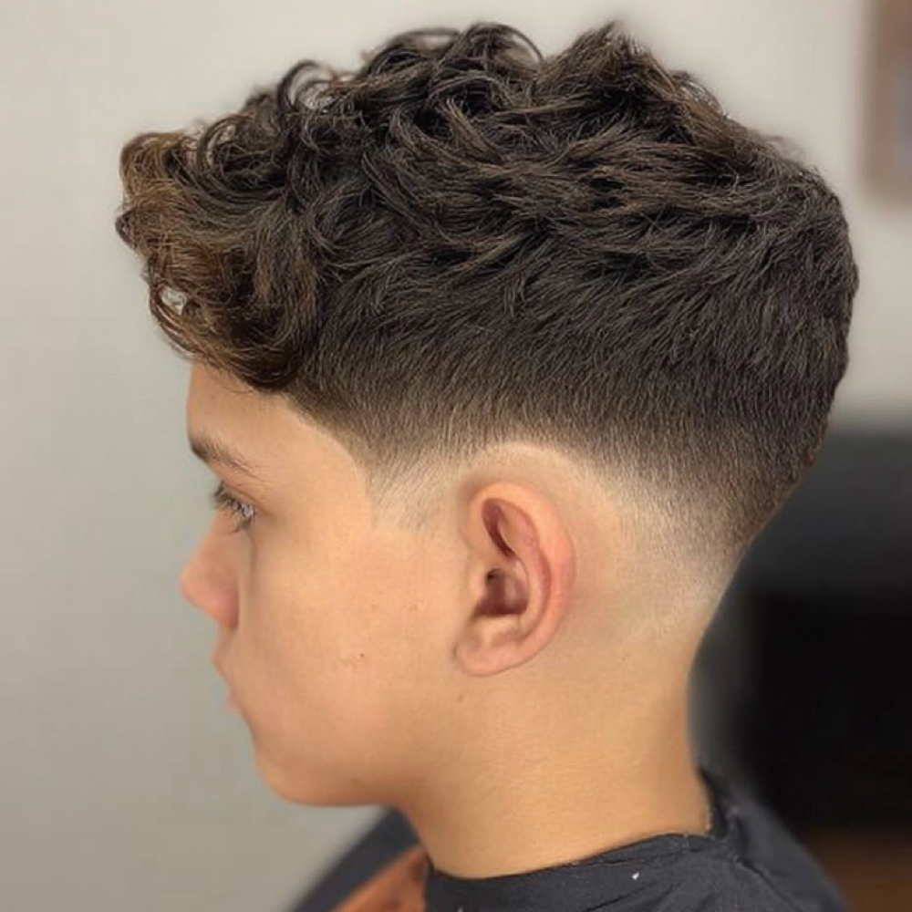 Boys Cut at Ray of Blonde in Jacksonville, FL