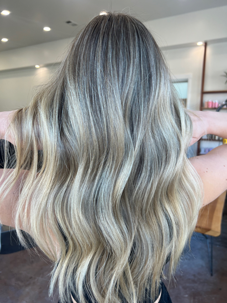 Full Highlight/Balayage W Haircut