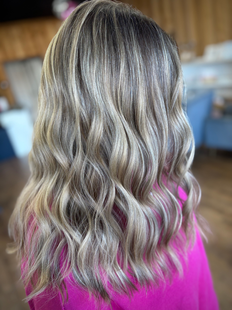SHAMPOO| BLOWOUT| STYLE