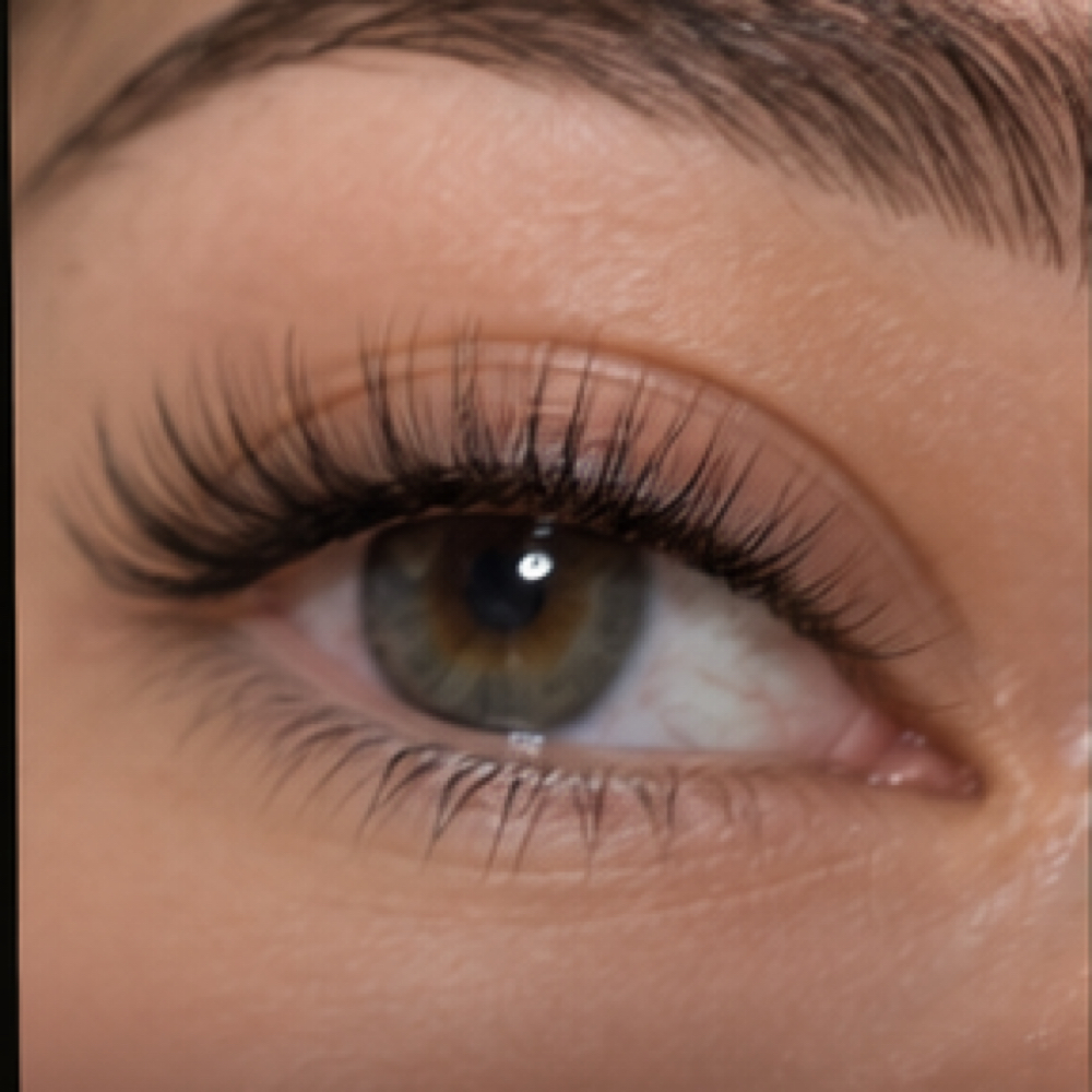 Mini Lash Fill at Luma Esthetics in mechanicsburg, PA
