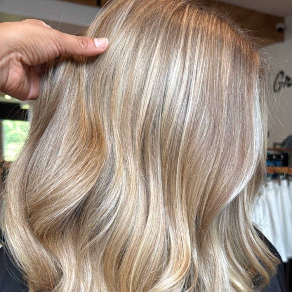 Full Balayage/ Dimensional Blonding at Esencia Hair Studio in Nazareth, PA