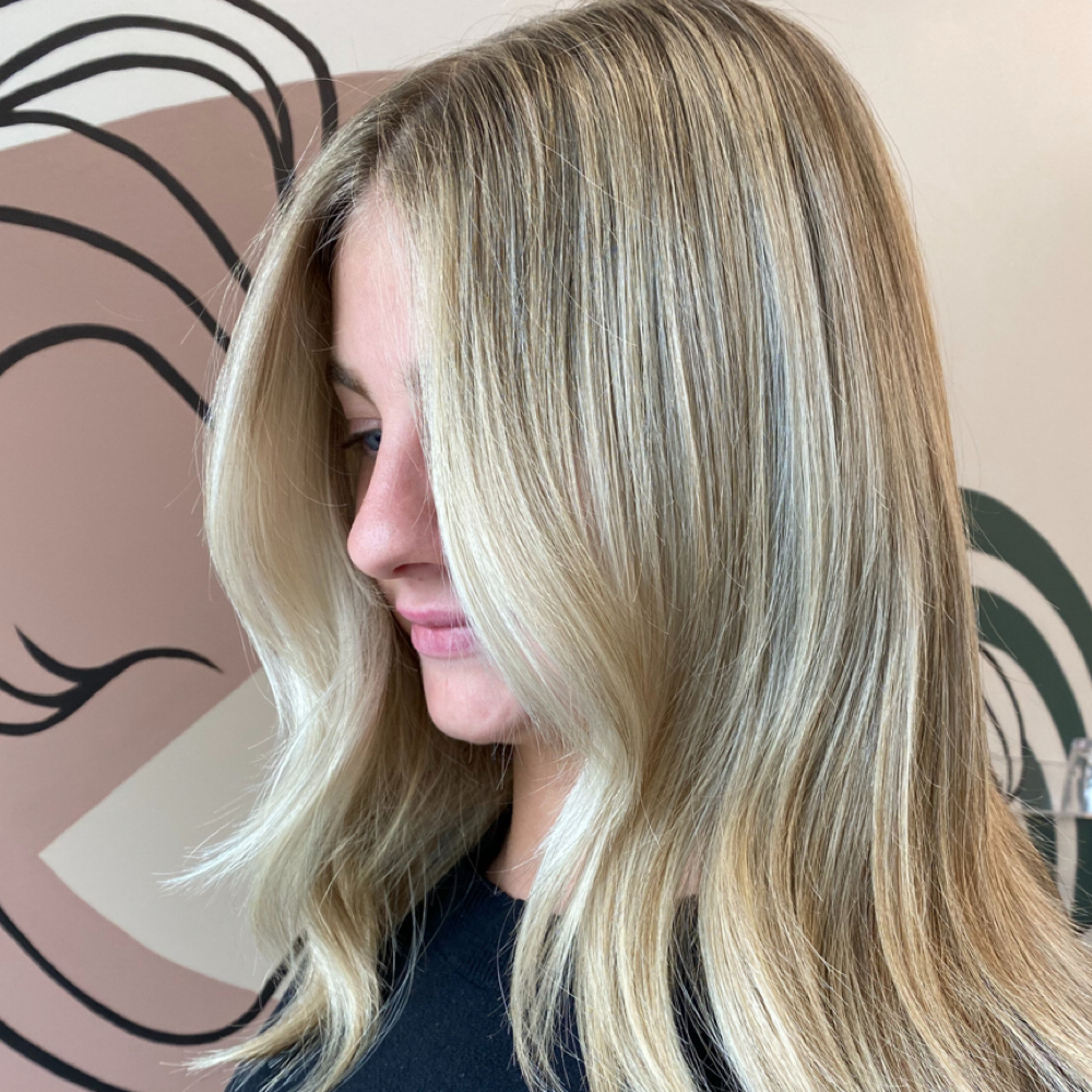 Full Highlight/Balayage/Gloss at FIFTH & BLOOM in Baltimore, MD