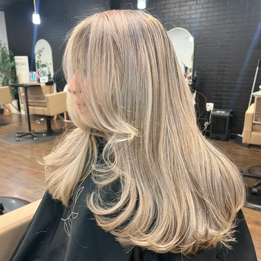 Toner / Gloss at Eye_Canddyy in Apple Valley, CA