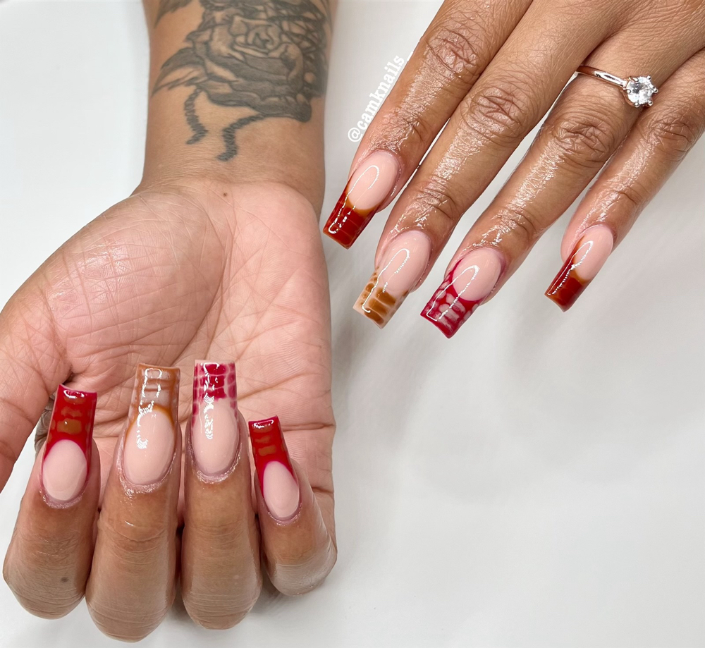 Crocodile French Tip