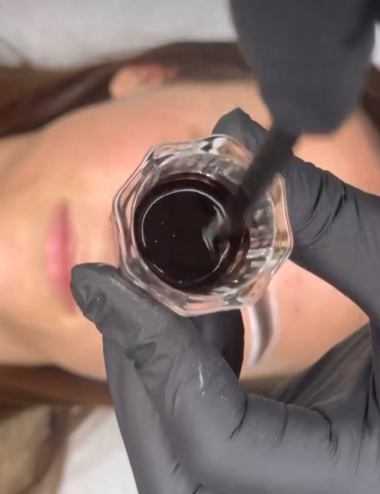 Eyebrow/Lash Tinting at Flutterbrush Beauty Bar in Sparks, NV