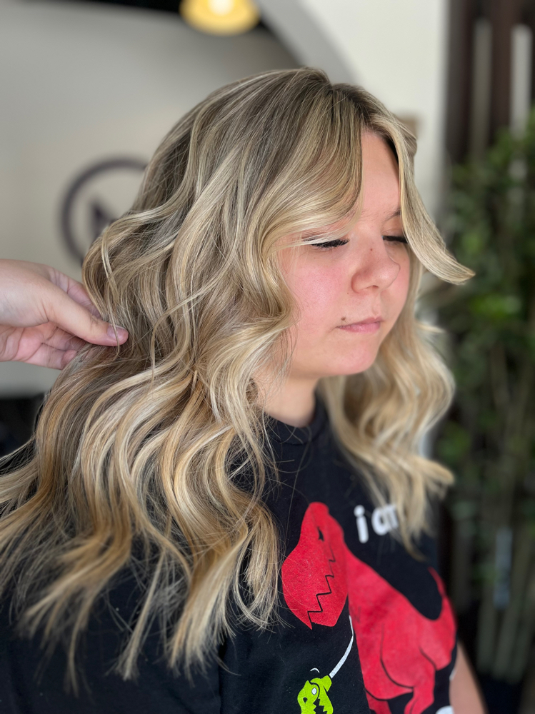 Partial Blonding Session