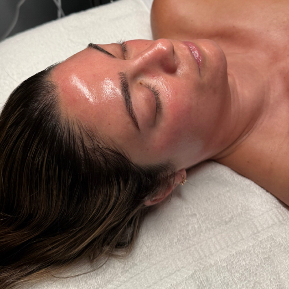 HD Deluxe Facial at EstheticsHD in Naples, FL