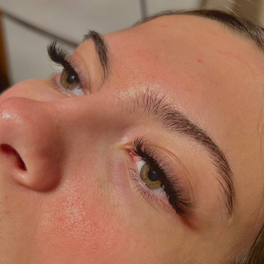 Volume lash extensions