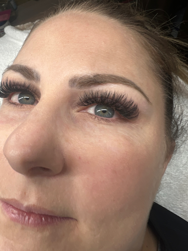 Volume Lash Extensions - Full set